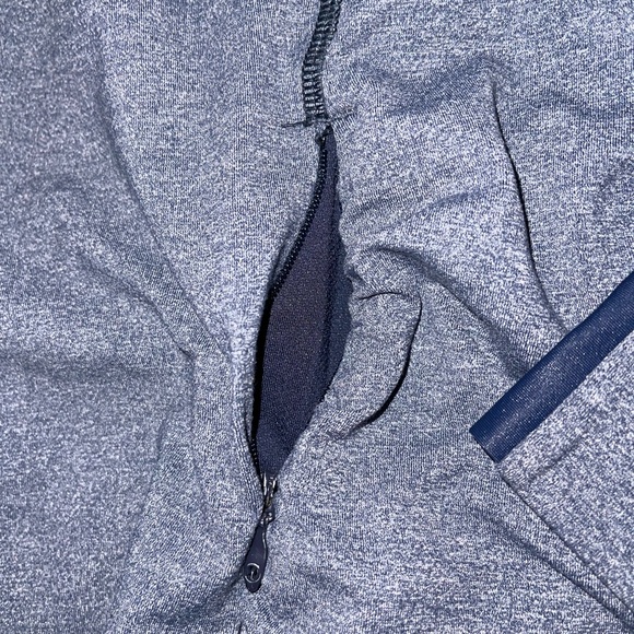 Lululemon Half Zip Up - Picture 6 of 9